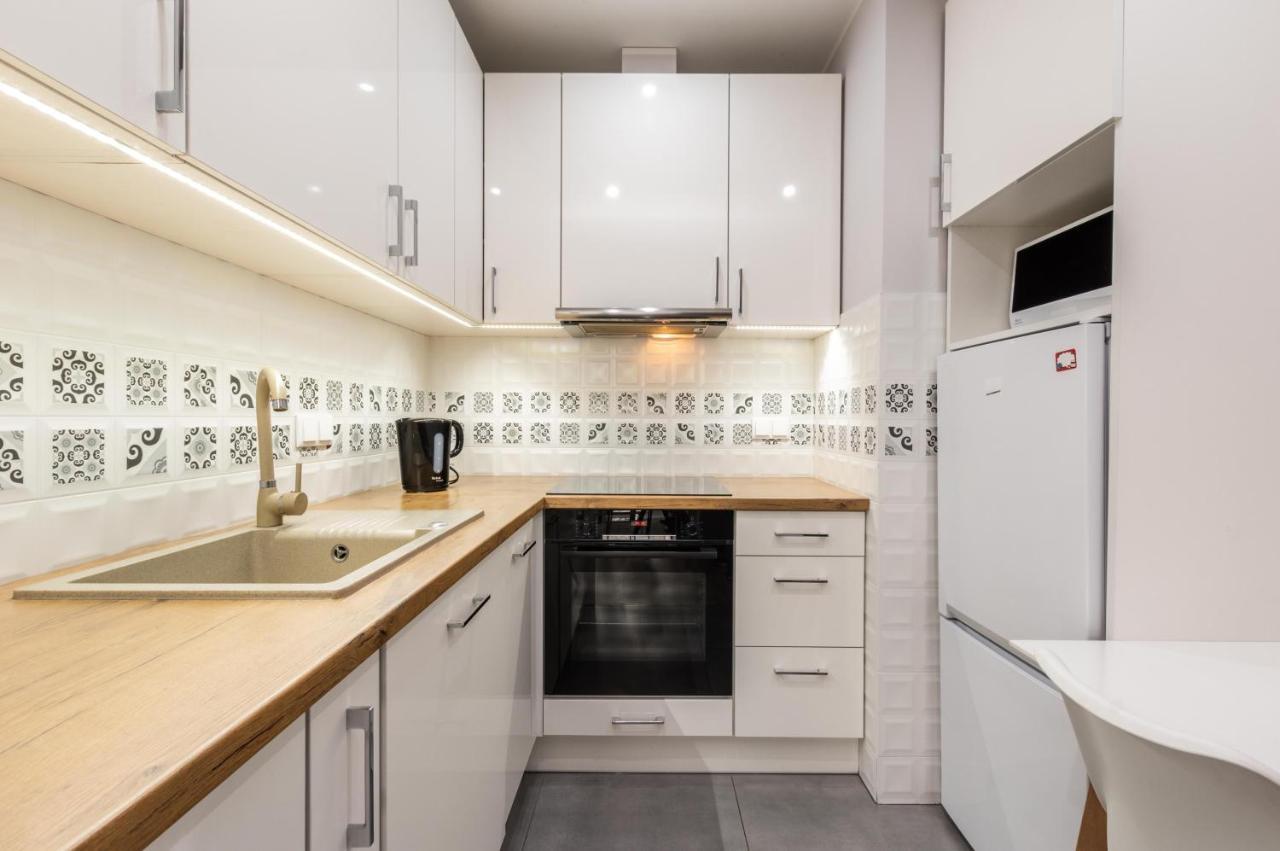 ורשה Galeria Rondo Wiatraczna Apartments מראה חיצוני תמונה
