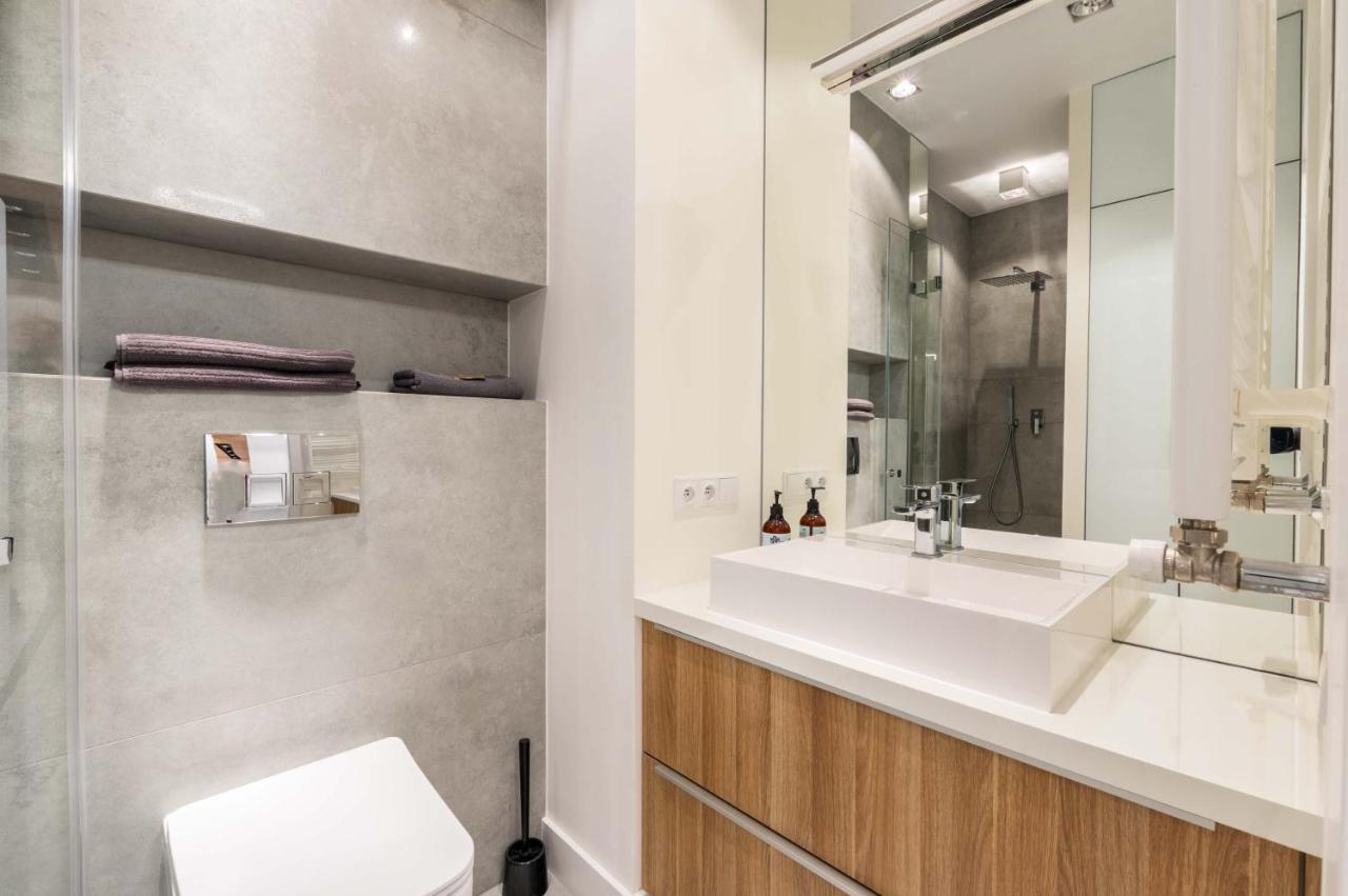 ורשה Galeria Rondo Wiatraczna Apartments מראה חיצוני תמונה