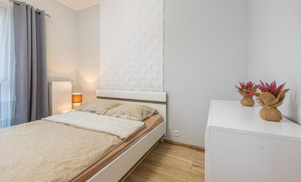 ורשה Galeria Rondo Wiatraczna Apartments מראה חיצוני תמונה